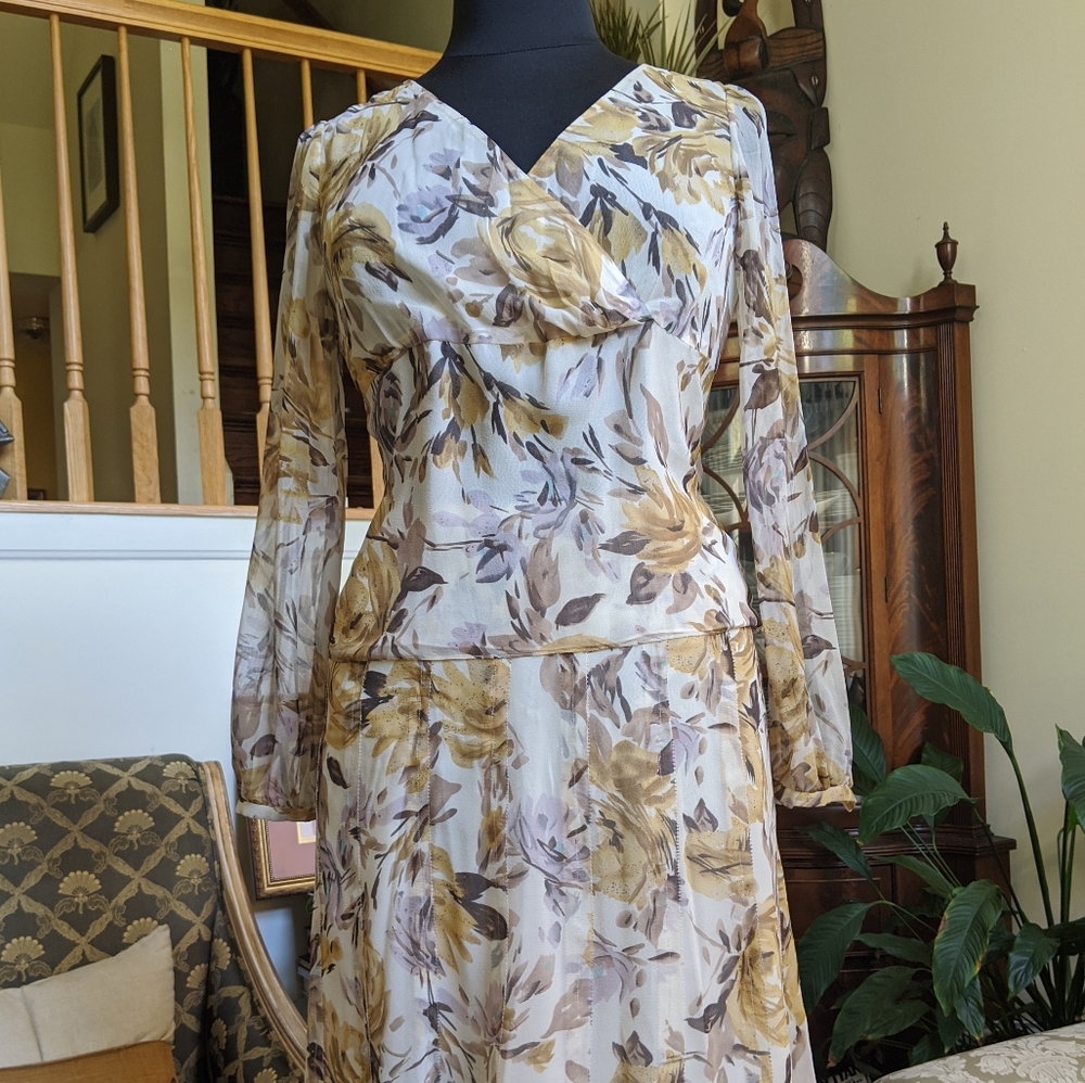 Matching Skirt and Blouse Set 2pc